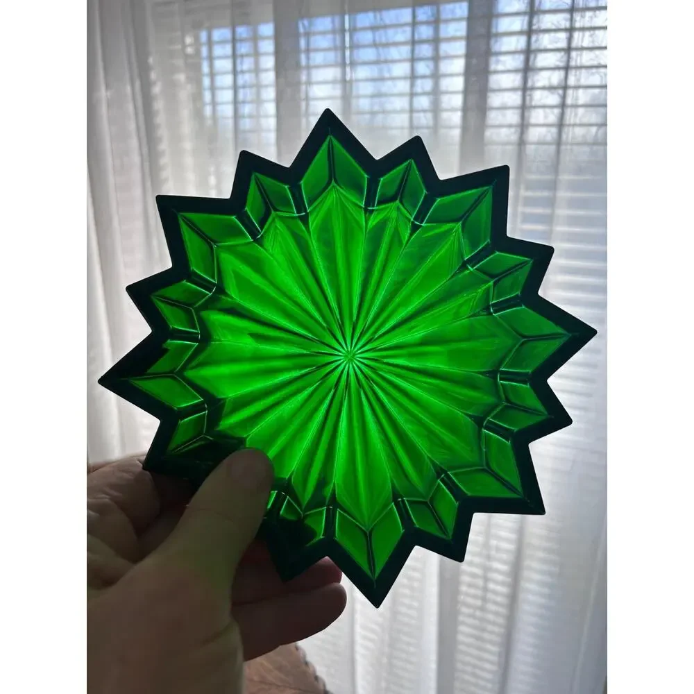 Marquis by Waterford Crystal Star Green Tray 7” Candy Dish Bowl Tray Pair Set